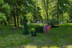 Топиари композиция дама с cобачкой — Eco+Deluxe Green
