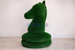 Топиари шахматы конь, h=200 см — газон Eco