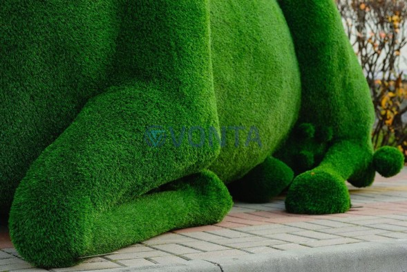 Топиари корова Хэльга — газон Eco