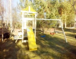 Детская площадка IgraGrad Крафтик со столиком и рукоходом