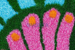 Топиари композиция поляна и глобус с бабочками — газон Eco