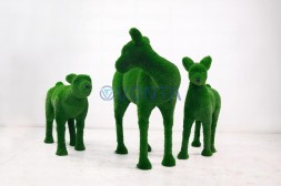 Топиари композиция олень мама с малышами — газон Deluxe Green