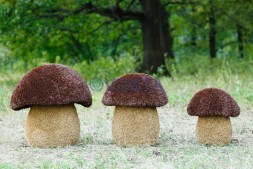 Топиари гриб подосиновик, h=50 см — газон Eco