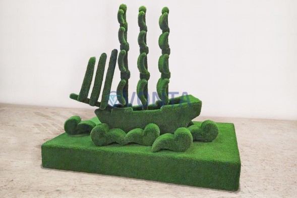 Топиари корабль на волнах — газон ECO