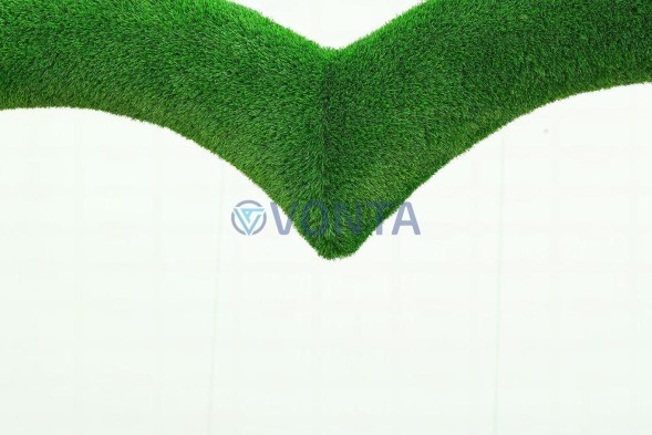 Топиари арка — скамейка с голубями- газон Eco