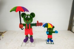 Топиари композиция малыш мышонок Маки и Маки старший — газон Deluxe+Eco