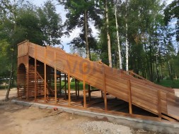Зимняя деревянная заливная горка Морозко 12м Макси