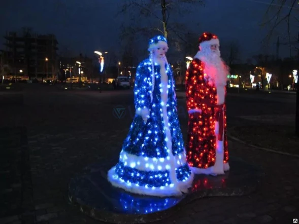 Комплект светодиодных фигур из мишуры Дед Мороз 2.3 м. и Снегурочка 1.7 м., (SR074)