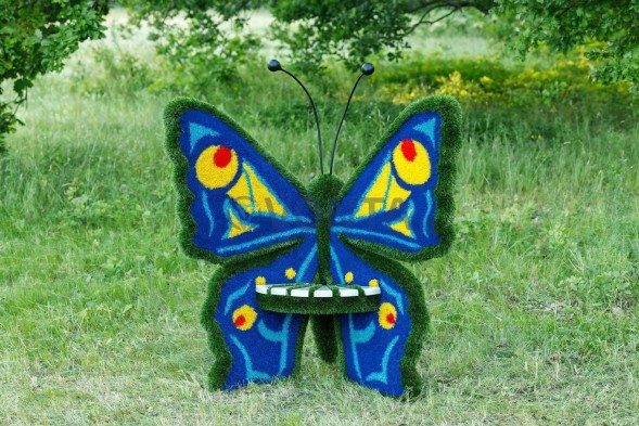 Топиари бабочка — лавочка, сосна — газон Eco + Deluxe