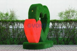 Топиари стела сердца Гармония, мини — газон Deluxe