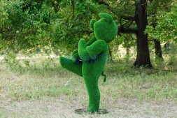 Топиари композиция бригада Хрю, модель 2 — газон Eco