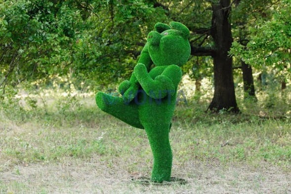 Топиари композиция бригада Хрю, модель 2 — газон Eco