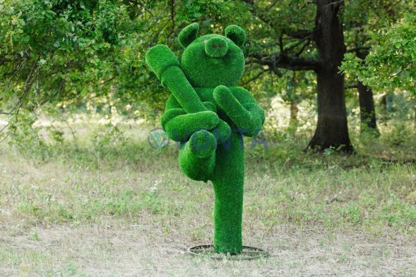 Топиари композиция бригада Хрю, модель 2 — газон Eco