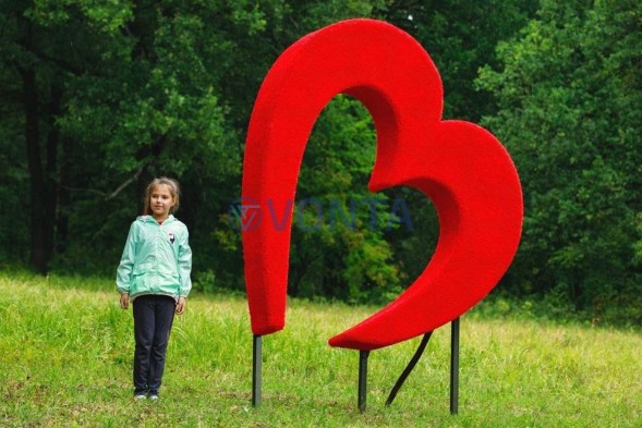 Топиари сердце, h=210 см — газон Eco