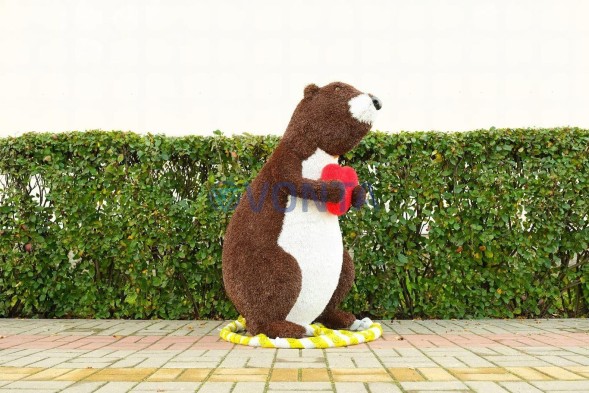 Топиари композиция бобры — газон Eco