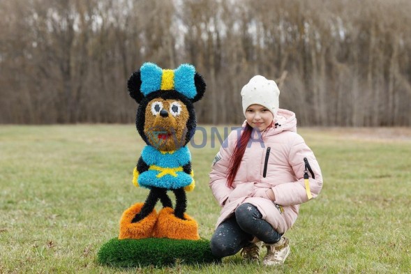 Топиари мышка Крис, модель 1 — газон Deluxe + Eco