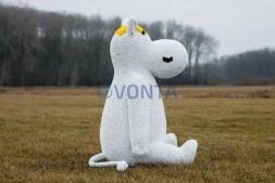 Топиари бегемот Одуван — газон Eco