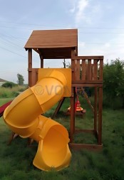 Детский городок Выше Всех Победа со спиральной горкой