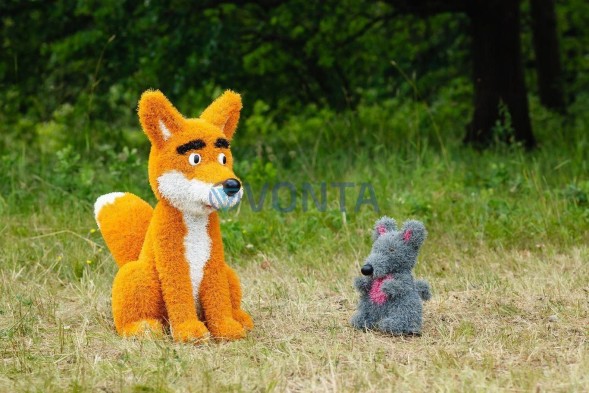 Топиари композиция лис и мышонок — газон Eco