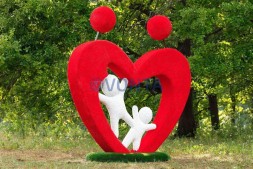 Топиари стела Семья — газон Deluxe + Eco