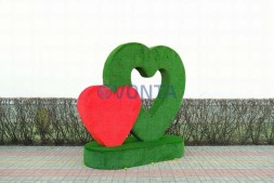 Топиари стела сердца Гармония, оригинал — газон Eco