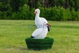 Топиари аисты в гнезде, семья — газон Eco