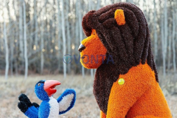 Топиари композиция лев с птичкой и кабан Валери — газон Deluxe + Eco