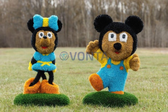 Топиари композиция мышка Крис, модель 1 и мышонок Малыш — газон Deluxe + Eco