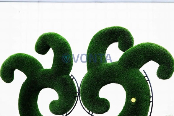 Топиари дерево Бруки, h=290 см — газон Deluxe