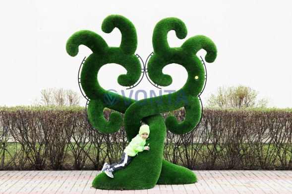 Топиари дерево Бруки, h=290 см — газон Deluxe