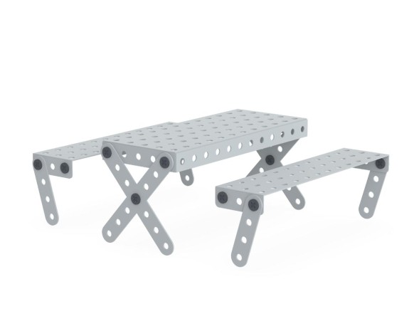 Функциональный арт-объект «Стол со скамейками», 245.09.04