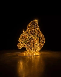 Светодиодная фигура Белка с орехом золотая Premium 1,13 м., (OL331)