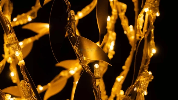 Светодиодная фигура Белка с орехом золотая Premium 1,13 м., (OL331)