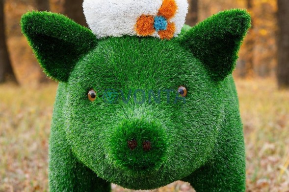 Топиари композиция поросята папа и мама — газон Eco