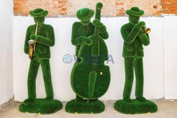 Топиари композиция музыканты звезды — Декстер, Ли, Оскар — газон Deluxe