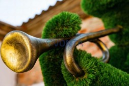 Топиари композиция музыканты звезды — Декстер, Ли, Оскар — газон Deluxe