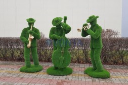 Топиари композиция музыканты — газон Eco +