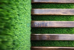 Топиари композиция олень Варлам на лавочке — газон Eco