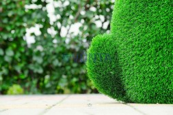 Топиари заяц Трини, h=105 см — газон Eco