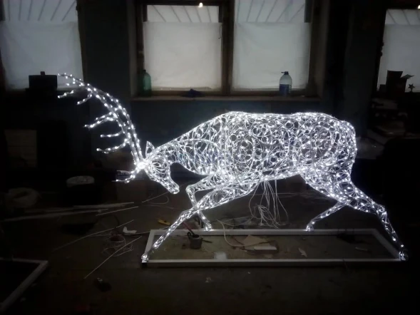 Светодиодная фигура Олень бодающийся 150 см., (SR042)