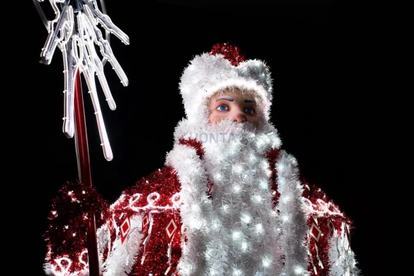 Светодиодная фигура из мишуры Дед Мороз в красной шубе 4.15 м., (3DGR815-R)