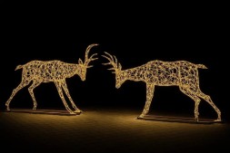 Комплект светодиодных фигур Олени бодающиеся 2 шт., 150 см.