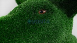 Топиари лосиха Галатея — газон Есо