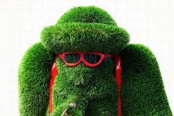 Топиари музыкант, саксофонист Гарретт — газон Deluxe