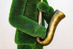 Топиари музыкант, саксофонист Декстер — газон Deluxe