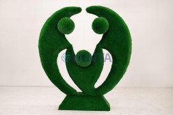 Топиари стела семья, в кругу своих — газон Deluxe Green