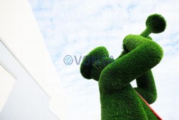 Топиари музыкант, трубач Дэвис — газон Deluxe