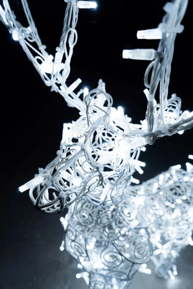 Светодиодная фигура Олень ажурный 1,3 м., динамика, белый, (OL72)