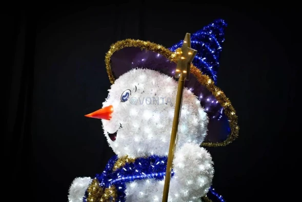 Светодиодная фигура из мишуры Снеговик Волшебник 2.5 м., (3DGR813)