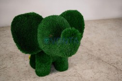 Топиари слоник малыш — газон Deluxe Green